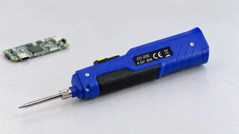 Soldadores USB-C, inalámbricos o conectados a la red eléctrica: cómo crear una gama de herramientas portátiles